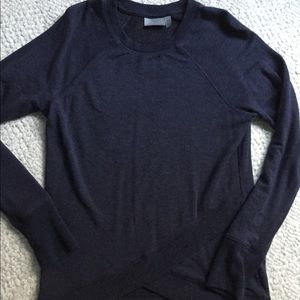 Navy athleta sweater long sleeve